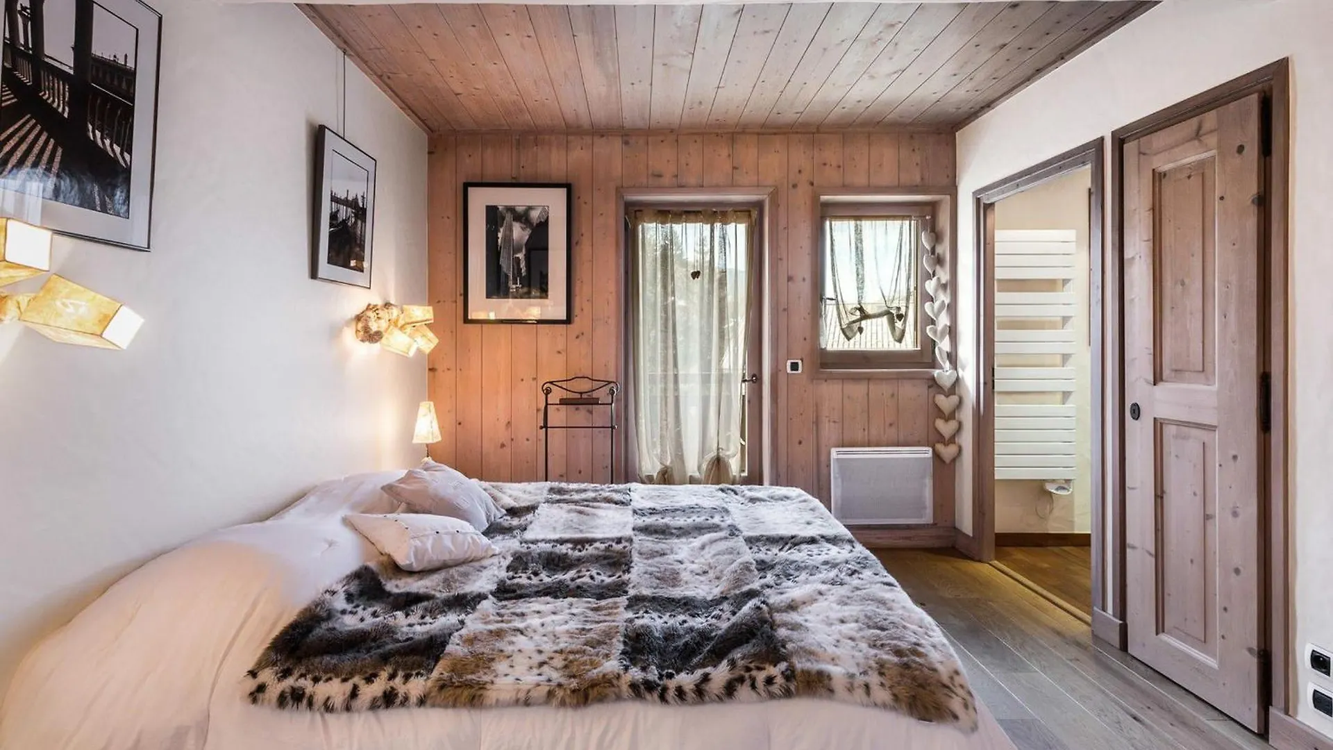 Appartement 5 Pieces Luxe Au Centre De Megeve, Proche Telecabines, 4 Chambres, Garage, Balcon - Fr-1-453-168 Megeve