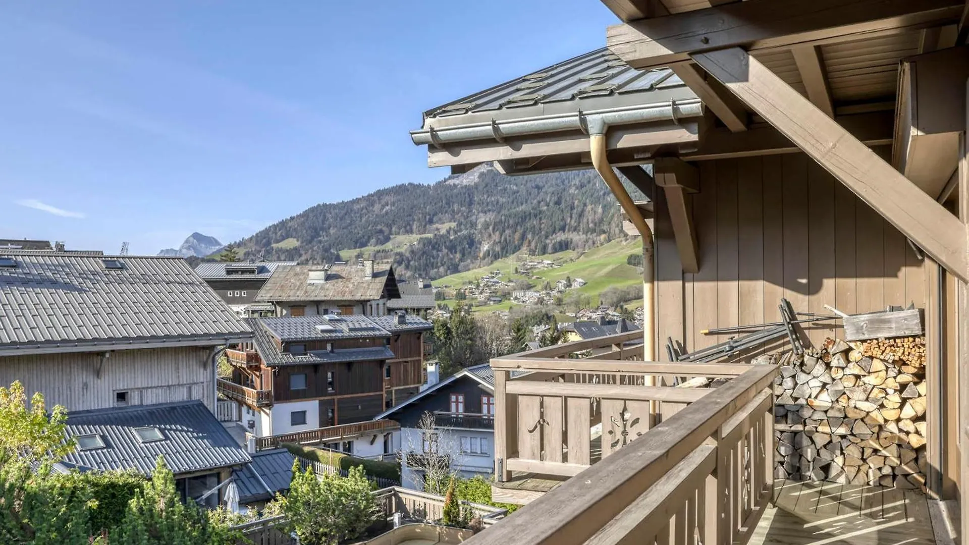 Appartement 5 Pieces Luxe Au Centre De Megeve, Proche Telecabines, 4 Chambres, Garage, Balcon - Fr-1-453-168 0*,  Frankrike